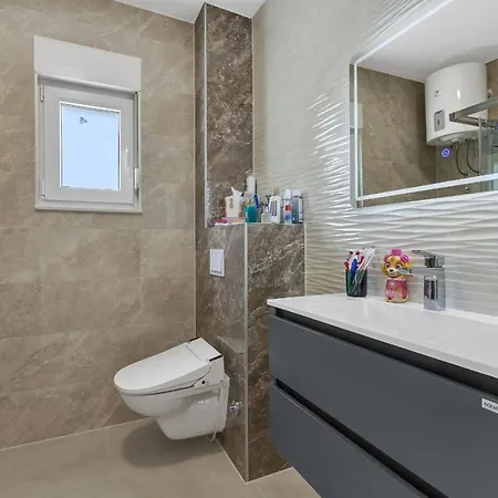 Apartment Dei